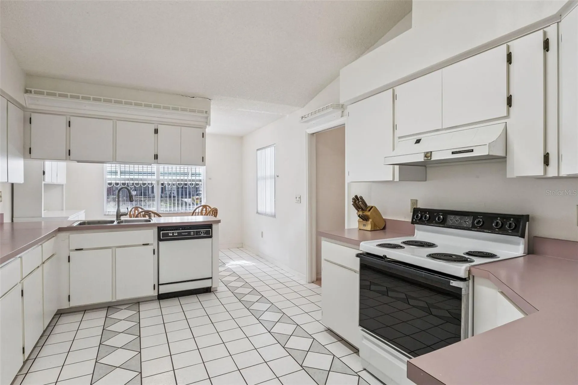 828 Dundee Circle Leesburg FL 34788