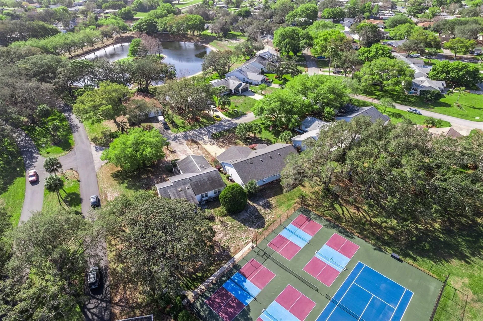 828 Dundee Circle Leesburg FL 34788