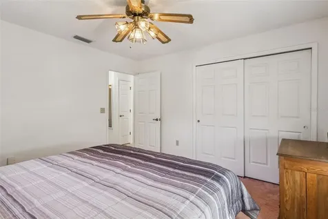 828 Dundee Circle Leesburg FL 34788