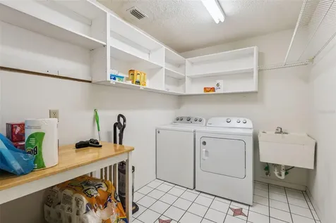 828 Dundee Circle Leesburg FL 34788