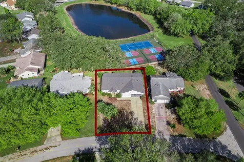 828 Dundee Circle Leesburg FL 34788