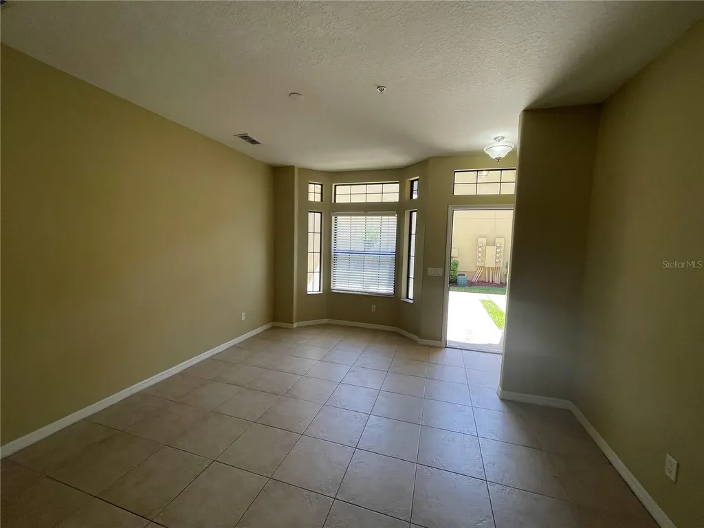 6007 Scotchwood Glen Orlando FL 32822