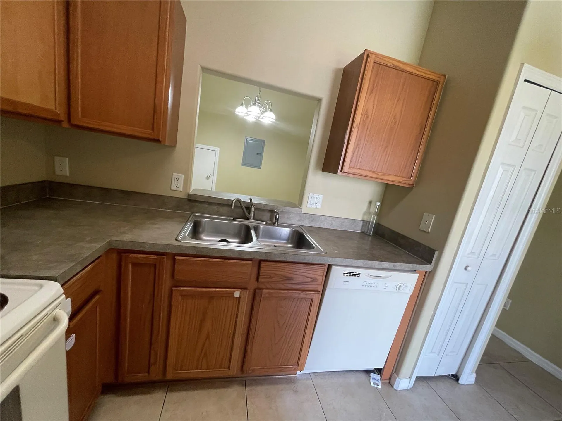 6007 Scotchwood Glen Orlando FL 32822
