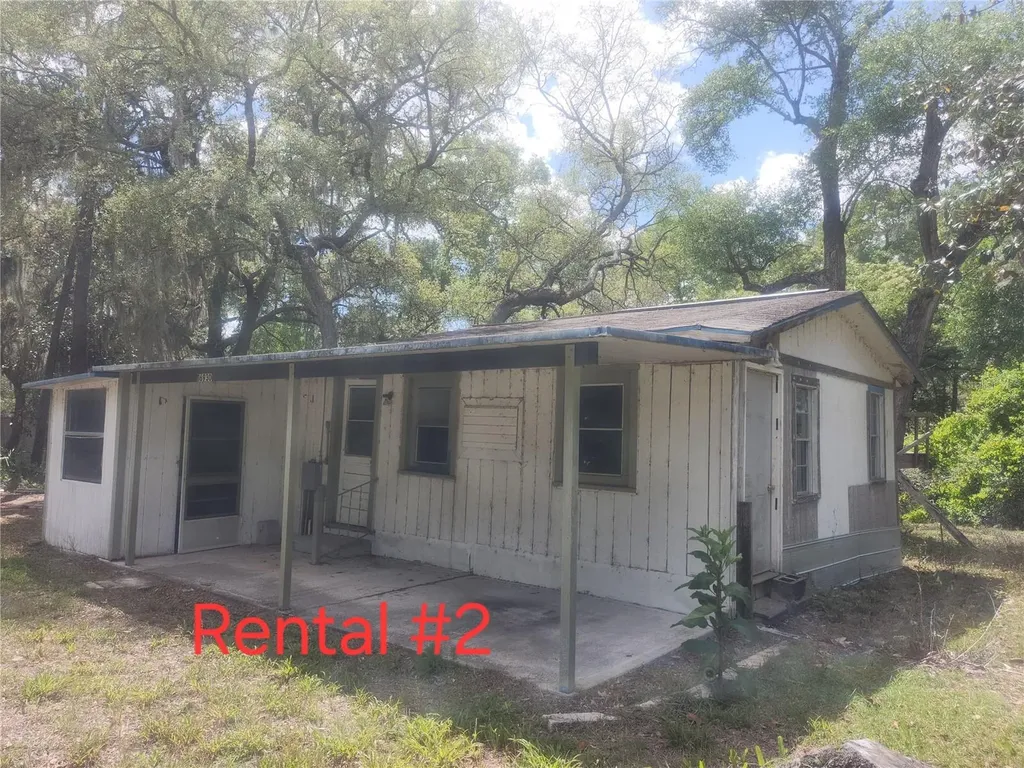 16930 SE 1st Lane Silver Springs FL 34488