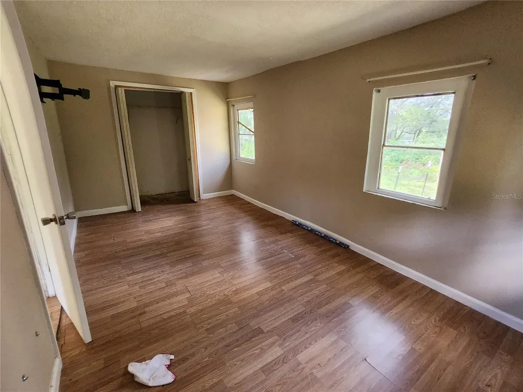 16930 SE 1st Lane Silver Springs FL 34488