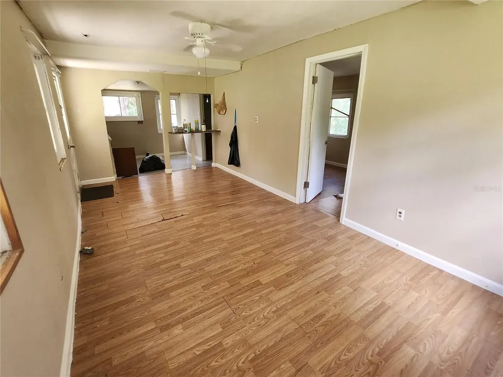 16930 SE 1st Lane Silver Springs FL 34488