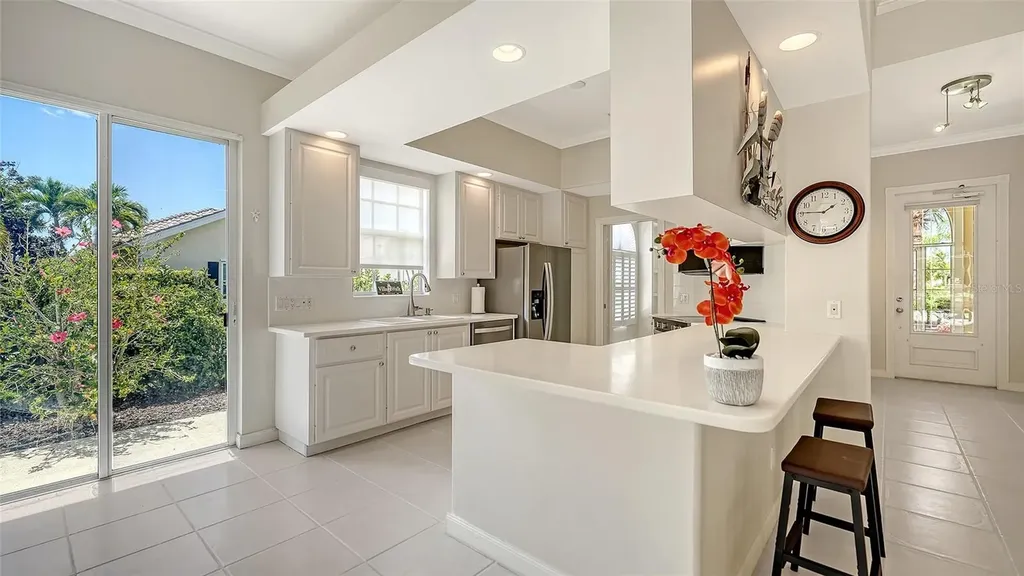 7775 Uliva Way Sarasota FL 34238