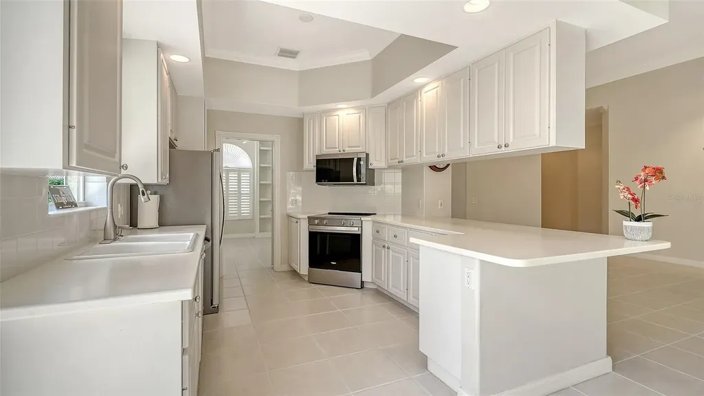 7775 Uliva Way Sarasota FL 34238