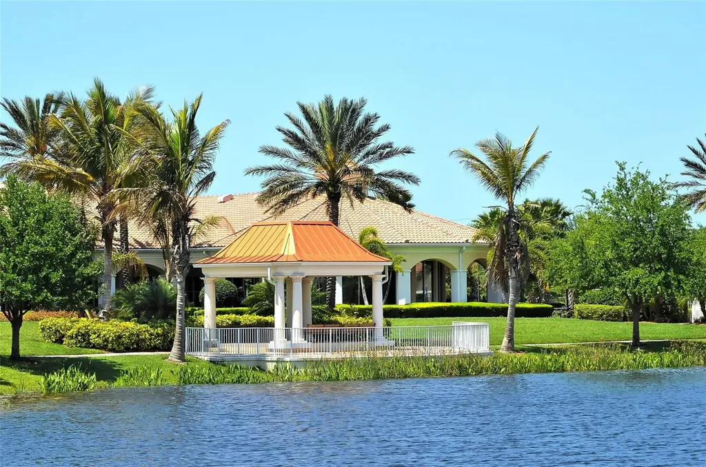 7775 Uliva Way Sarasota FL 34238