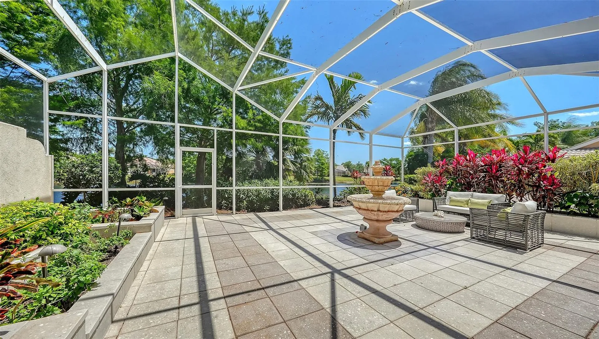 7775 Uliva Way Sarasota FL 34238