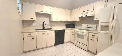 2101 Fox Chase Boulevard Palm Harbor FL 34683