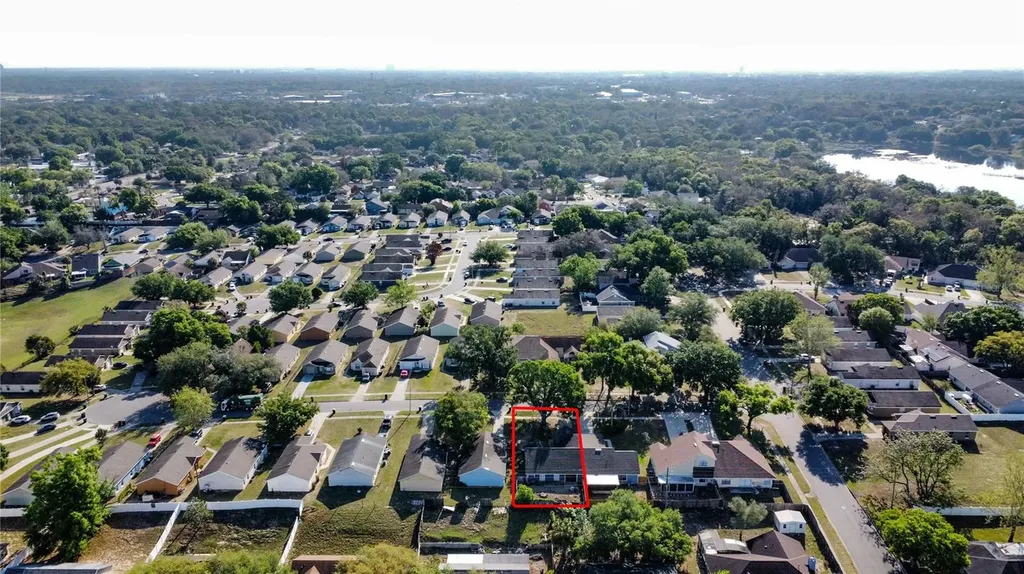 7416 Little Pond Court Orlando FL 32810