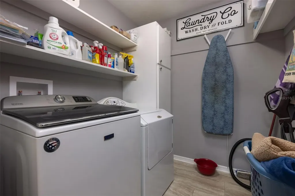 3930 NW 32nd Place Gainesville FL 32606