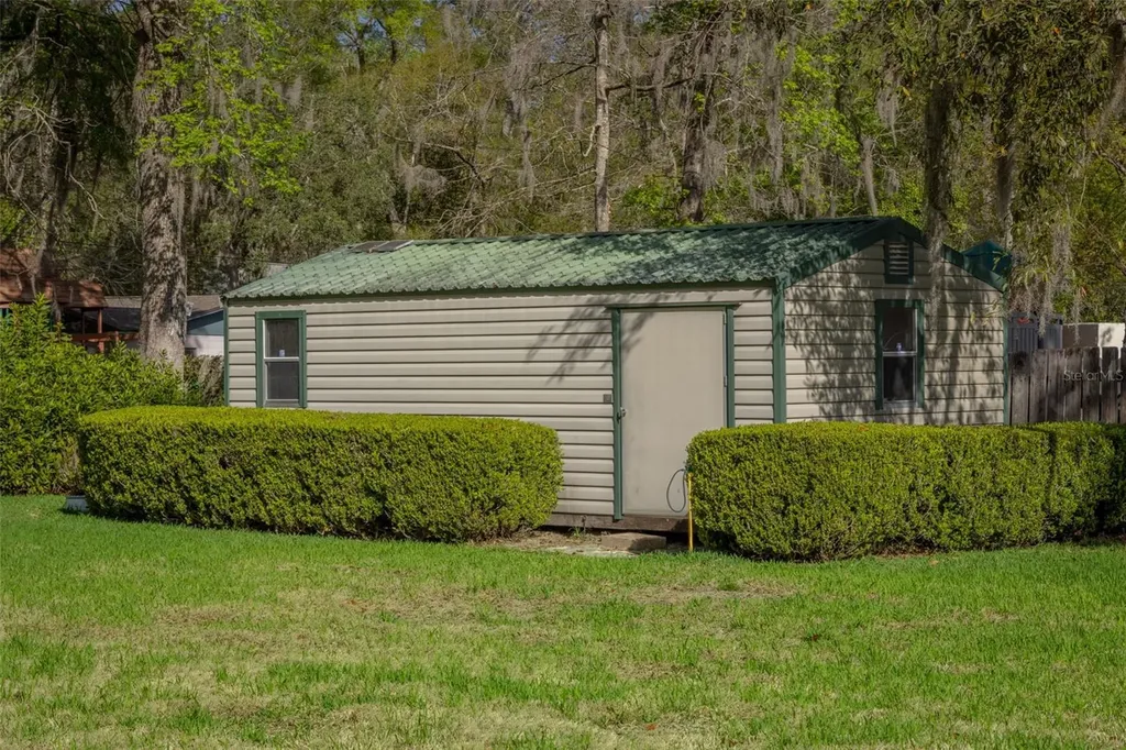 3930 NW 32nd Place Gainesville FL 32606
