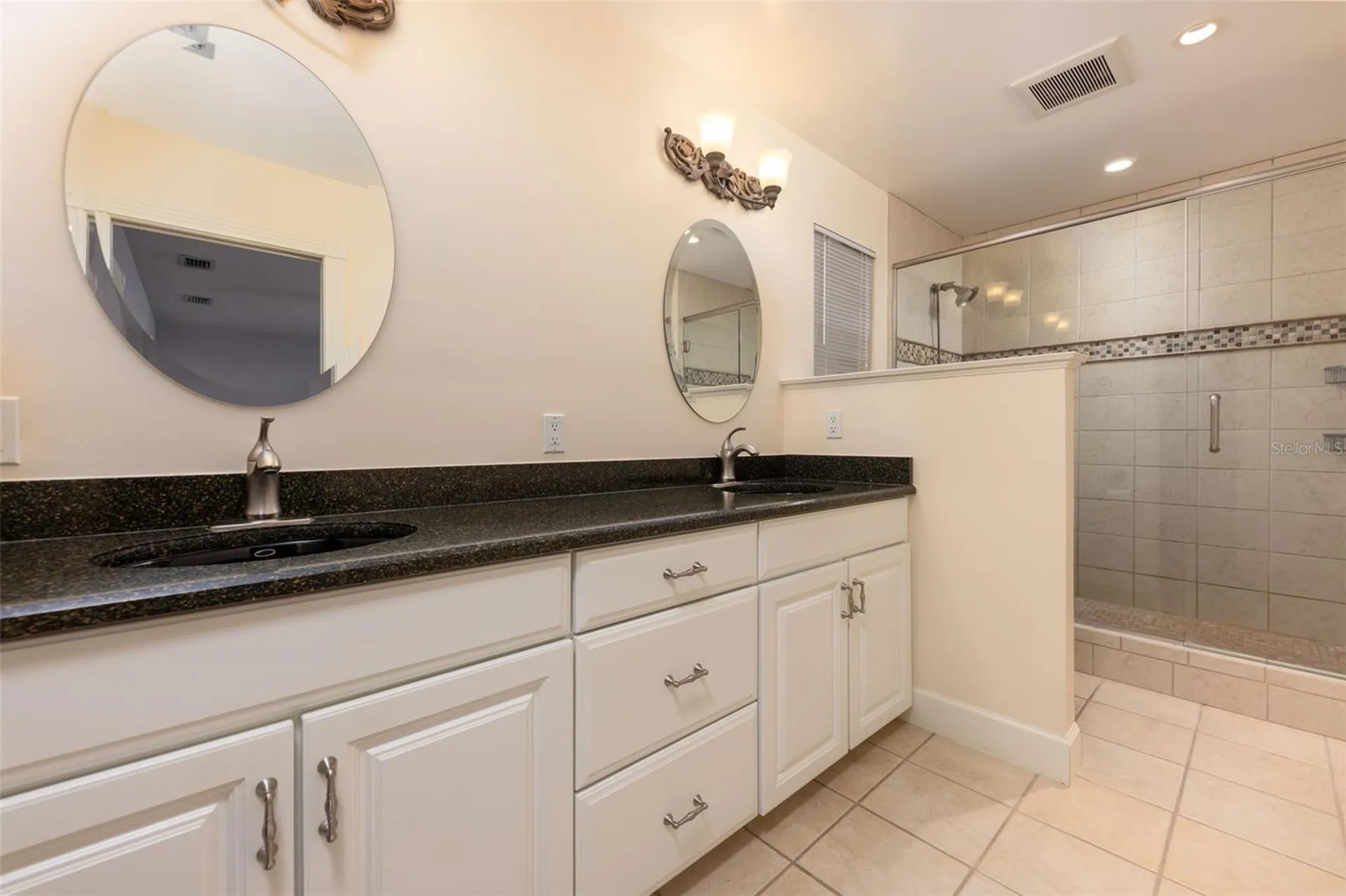 3930 NW 32nd Place Gainesville FL 32606