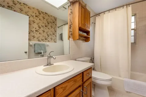 3930 NW 32nd Place Gainesville FL 32606