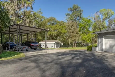 3930 NW 32nd Place Gainesville FL 32606