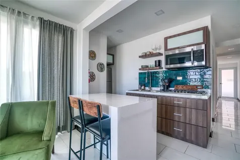 732 Pr-466 Bajuras Isabela PR 00662