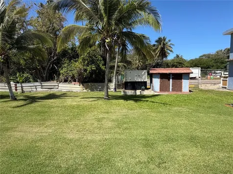 732 Pr-466 Bajuras Isabela PR 00662