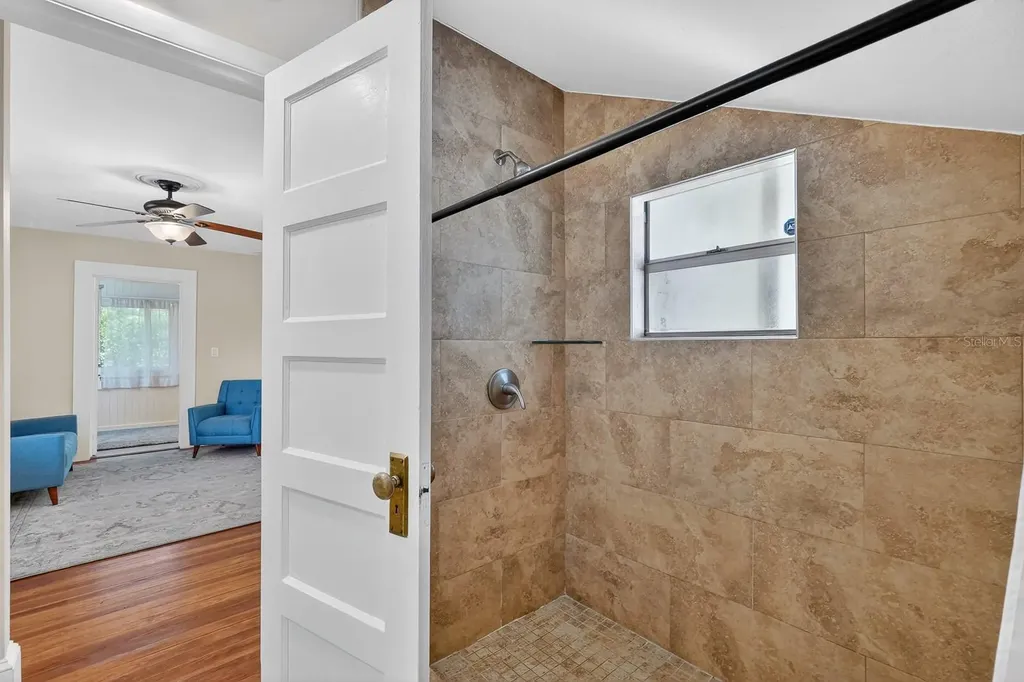 346 E Kaley Street Orlando FL 32806