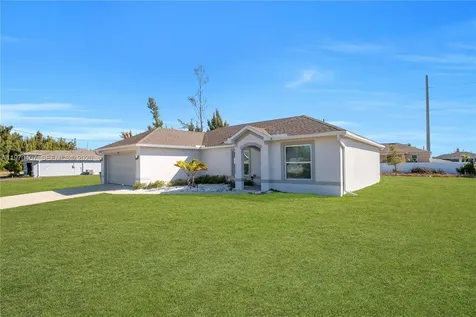 1105 NW 24th Place Cape Coral FL 33993