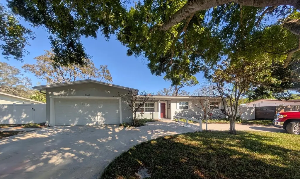 5041 Myrtle Lane Madeira Beach FL 33708