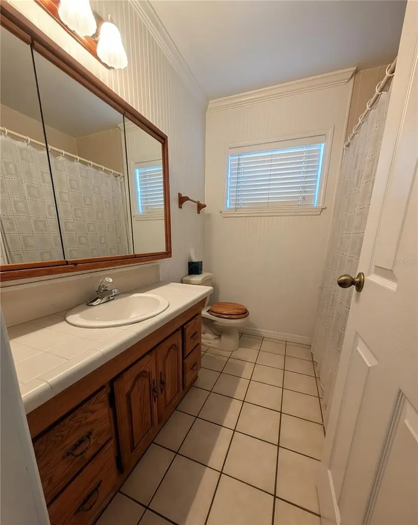 5041 Myrtle Lane Madeira Beach FL 33708