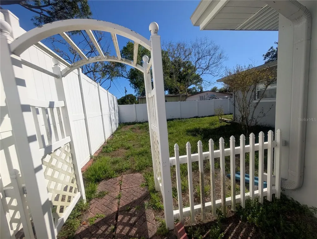 5041 Myrtle Lane Madeira Beach FL 33708