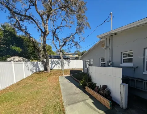 5041 Myrtle Lane Madeira Beach FL 33708
