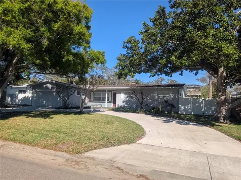 5041 Myrtle Lane Madeira Beach FL 33708