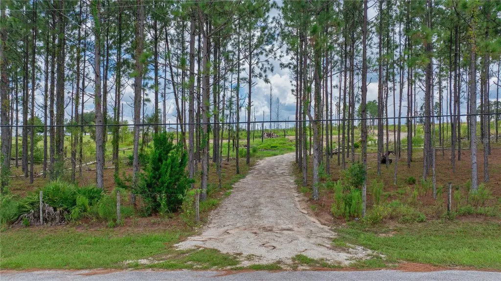 13070 Crowell Road Brooksville FL 34613