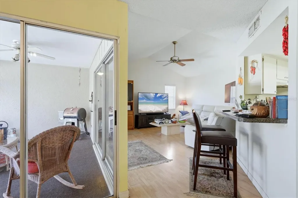 4173 Center Pointe Circle Sarasota FL 34233