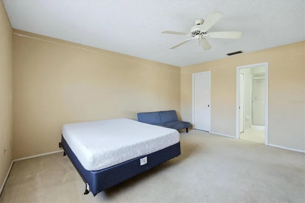 4173 Center Pointe Circle Sarasota FL 34233