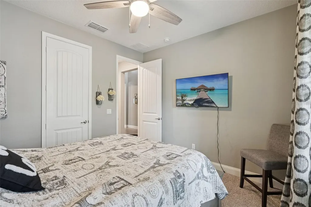 8415 Vivaro Isle Way Windermere FL 34786