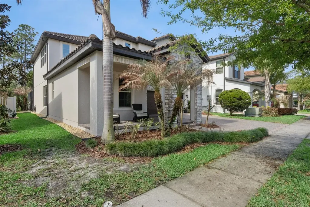 8415 Vivaro Isle Way Windermere FL 34786