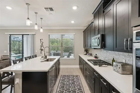 8415 Vivaro Isle Way Windermere FL 34786