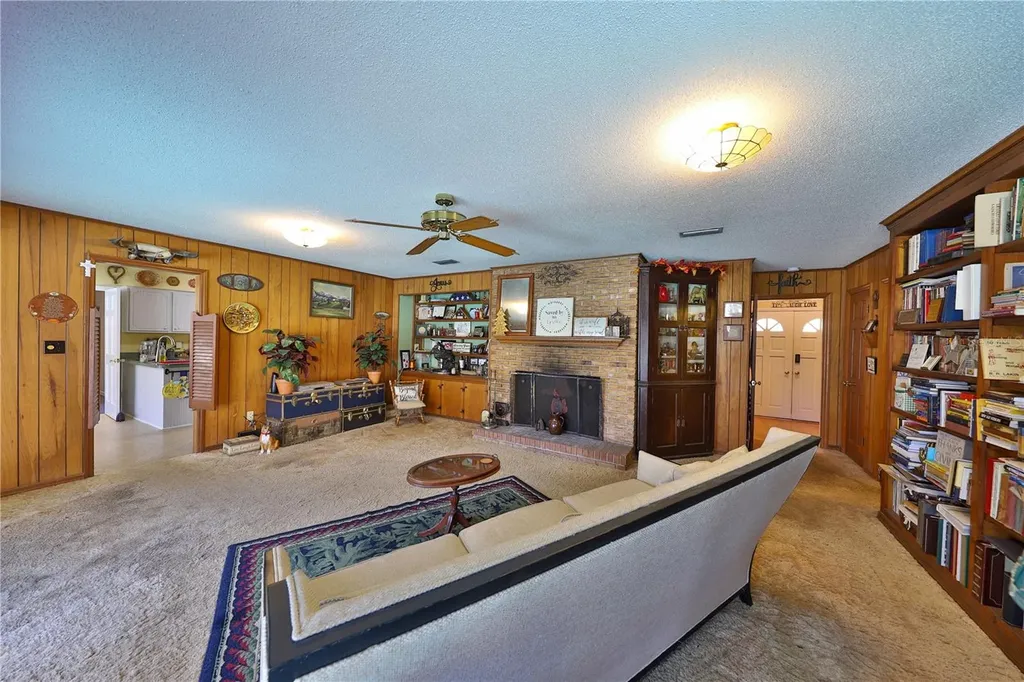 109 Satsuma Drive Altamonte Springs FL 32714
