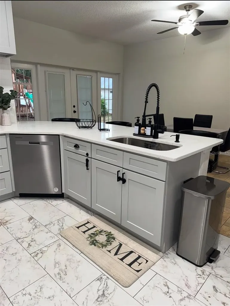 426 Cardinal Court Kissimmee FL 34759