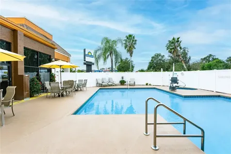 8245 S Us-17-92 Highway Casselberry FL 32730