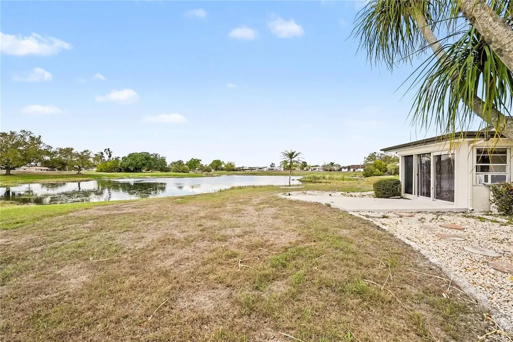 1806 El Rancho Drive Sun City Center FL 33573