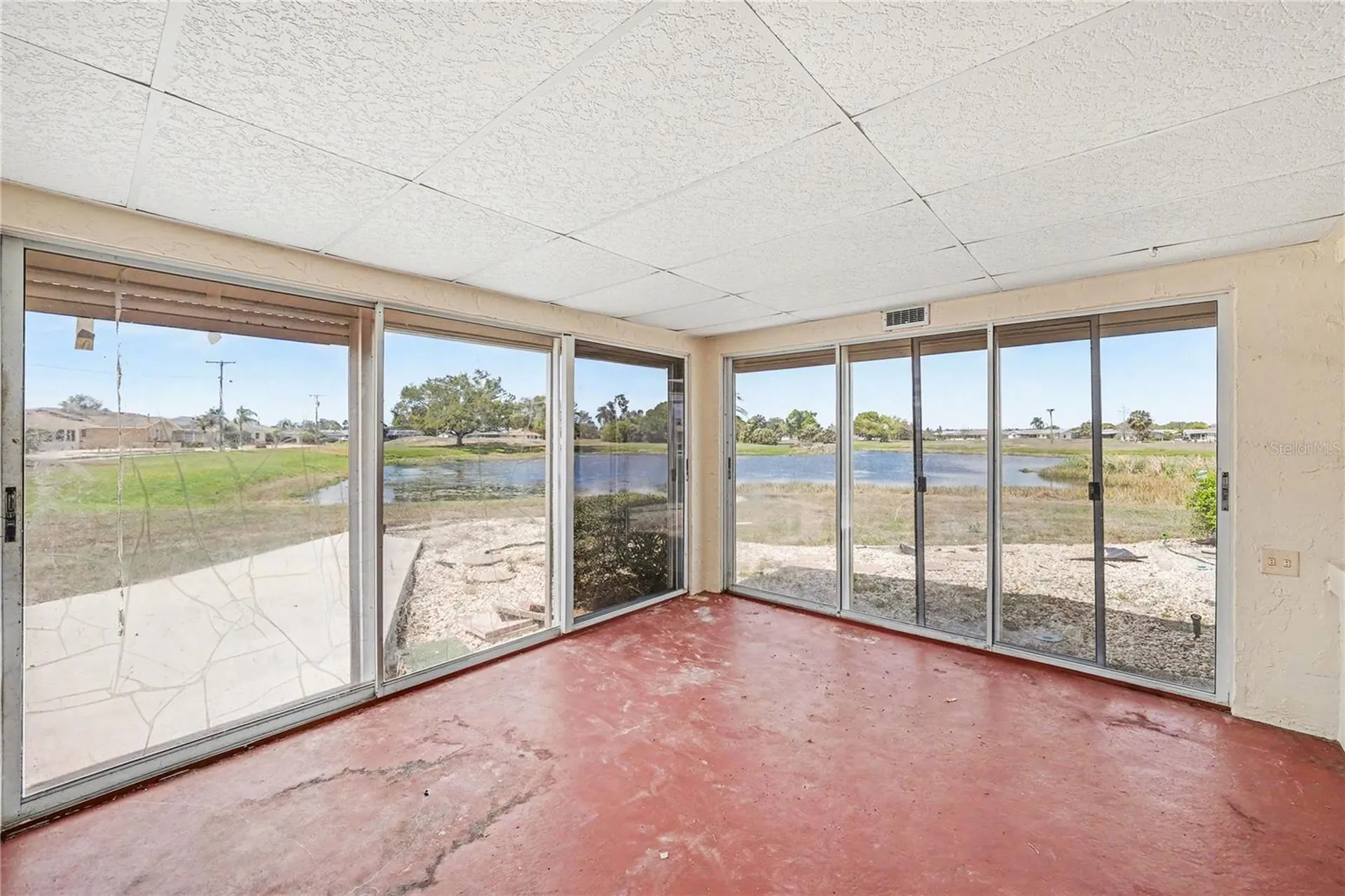 1806 El Rancho Drive Sun City Center FL 33573