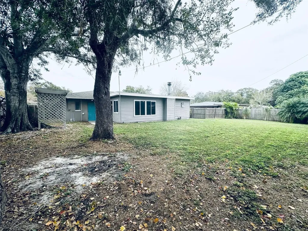 1619 Pinewood Drive Clearwater FL 33756
