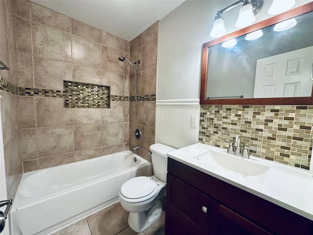 1619 Pinewood Drive Clearwater FL 33756