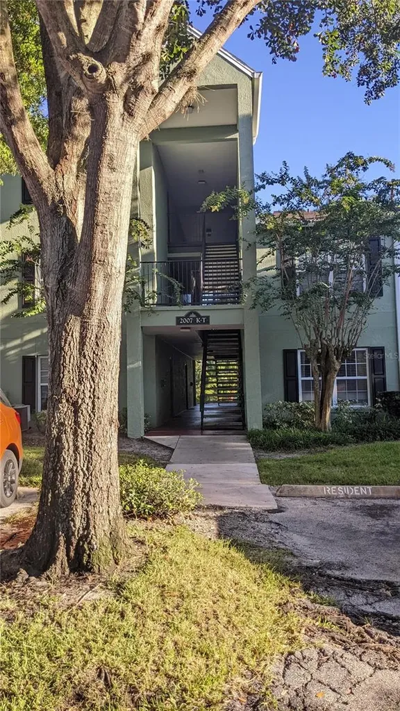 2007 Dixie Belle Drive Orlando FL 32812