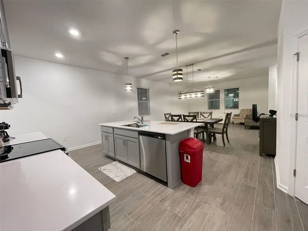 1543 Cross Prairie Parkway Kissimmee FL 34744