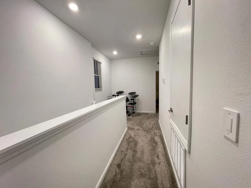 1543 Cross Prairie Parkway Kissimmee FL 34744