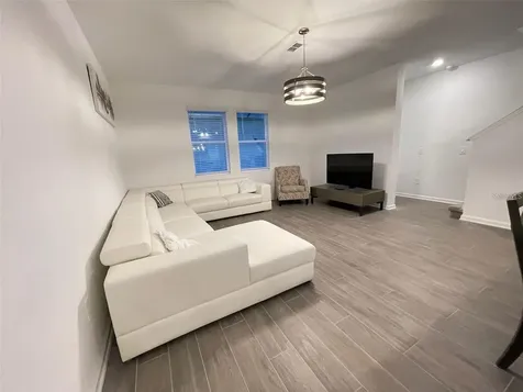 1543 Cross Prairie Parkway Kissimmee FL 34744