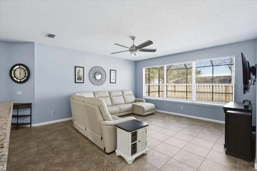23 Burning View Lane Palm Coast FL 32137