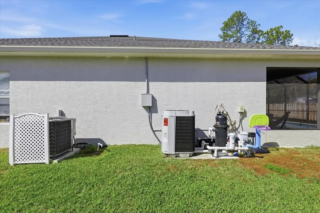23 Burning View Lane Palm Coast FL 32137