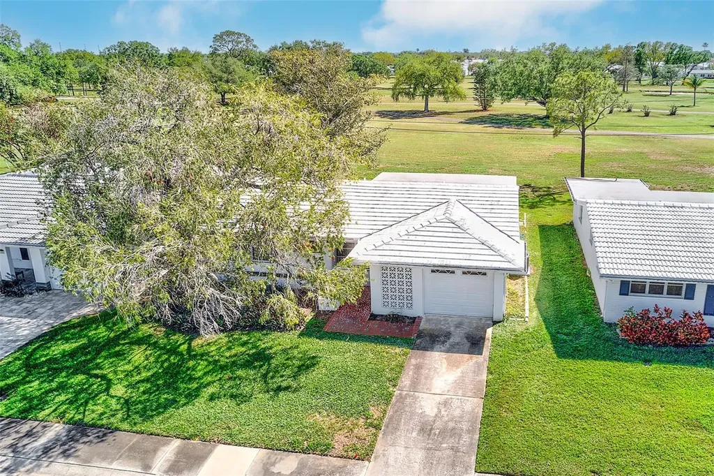 4192 96th Avenue N Pinellas Park FL 33782